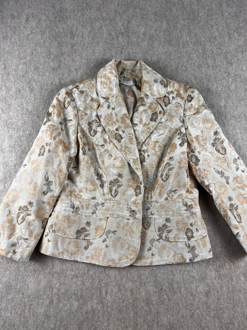 Vintage 90's Versalliles Blazer